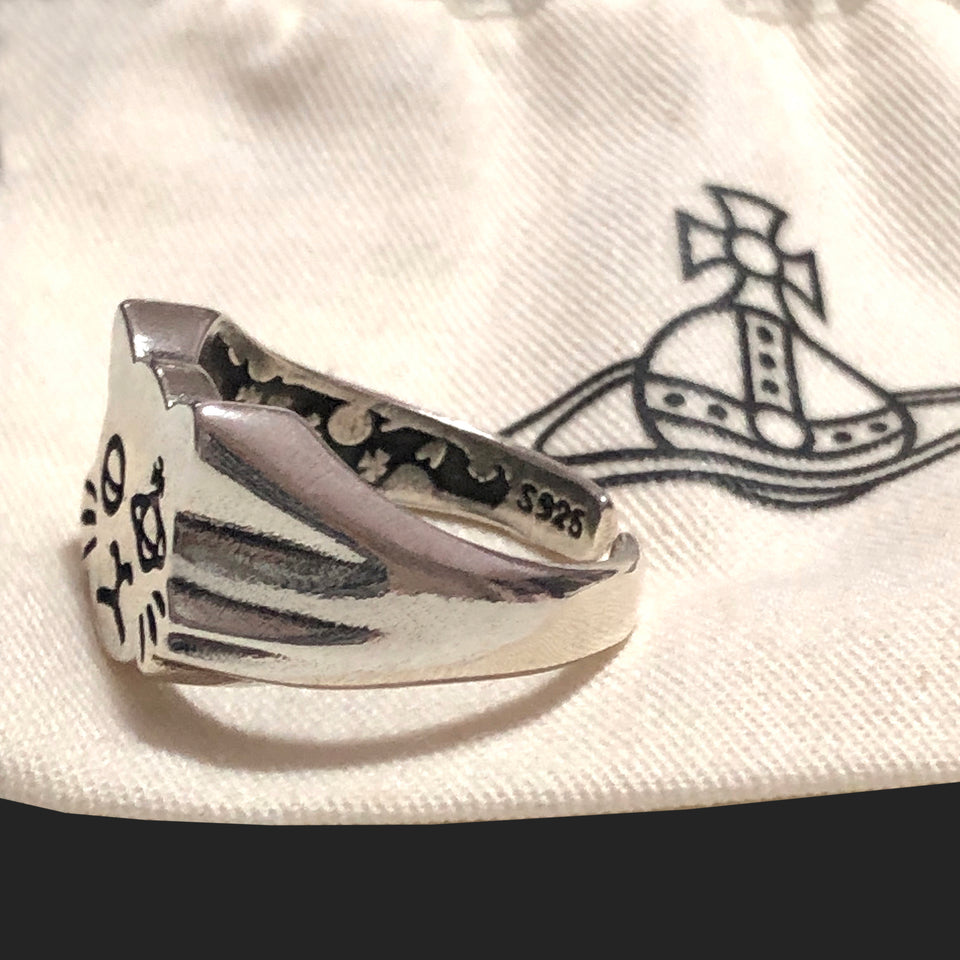 Vivienne Westwood - Cat Face Ring