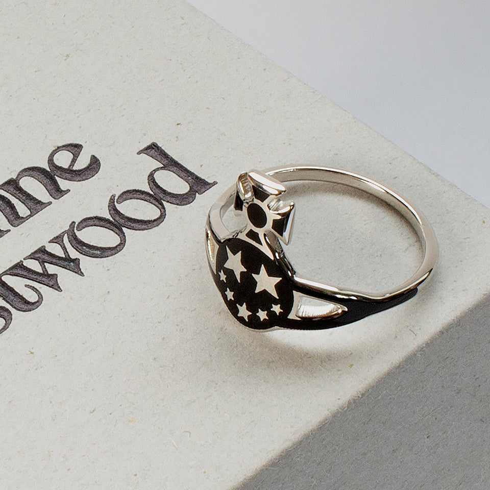 Vivienne Westwood - Orb Ring